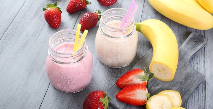Erdbeer-Bananen-Smoothie kann beim Abnehmen helfen